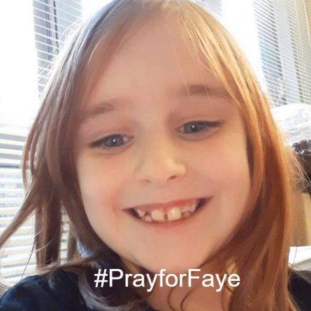 6-летняя Фэй Мари Светлик исчезла с автобусной остановки
