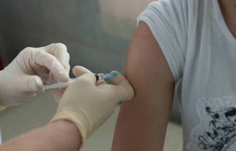 Вакцину от коронавируса протестируют через три месяца