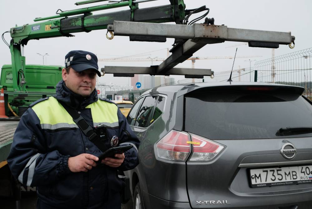 Количество нарушений правил парковки сократилось в Москве