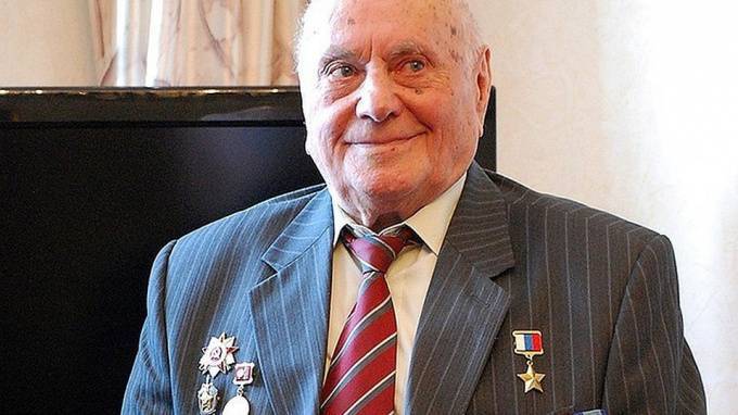 Умер Алексей Ботян: легендарного разведчика не стало на 104-м году жизни