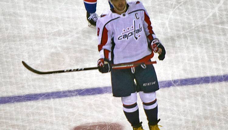 «Гол» Александра Овечкина возглавил десятку крутейших шайб в истории НХЛ