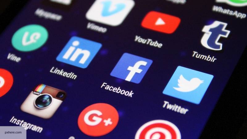 Facebook и Twitter следует осознать неотвратимость наказания за неисполнение закона РФ