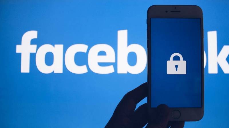 Cуд в Москве оштрафовал Facebook вслед за Twitter на четыре миллиона рублей