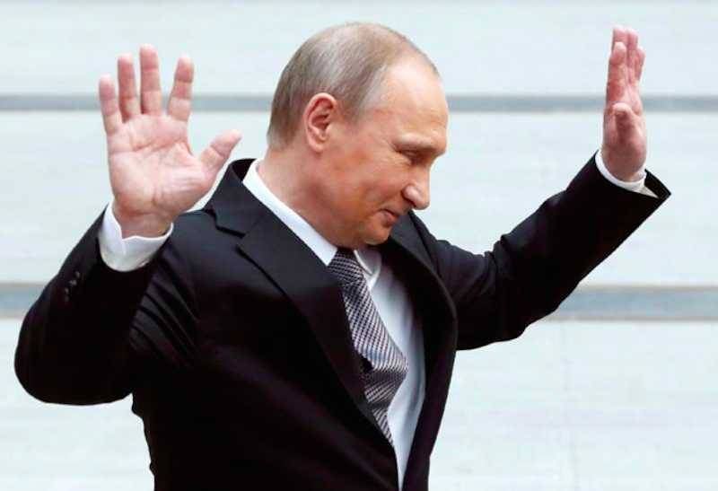 Путин согласился сделать день голосования по Конституции выходным