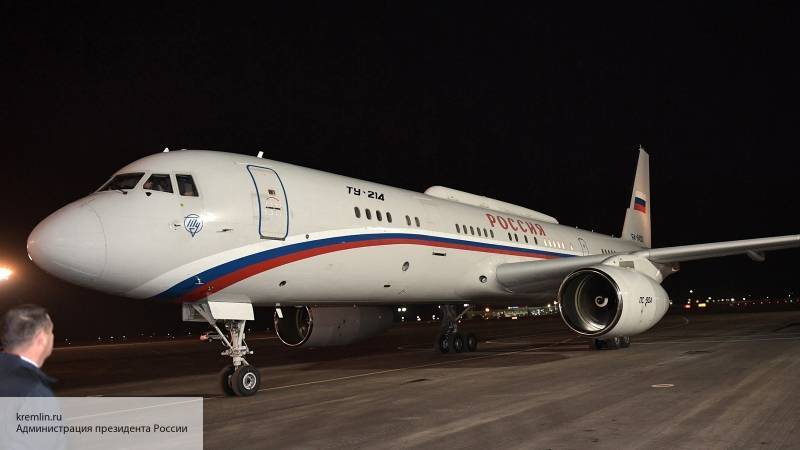 Издание Sina оценило функциональность президентского самолета Ил-96-300ПУ