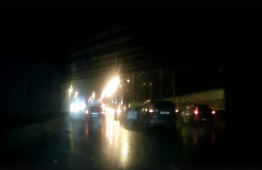 На проспекте Косыгина произошло ДТП с участием четырех машин