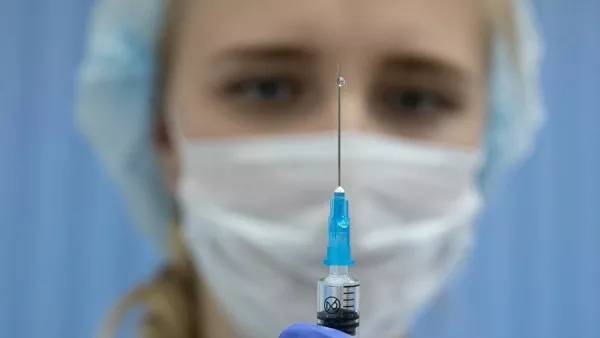 Власти Москвы сообщили, что карантин по гриппу коснулся 5% школьников
