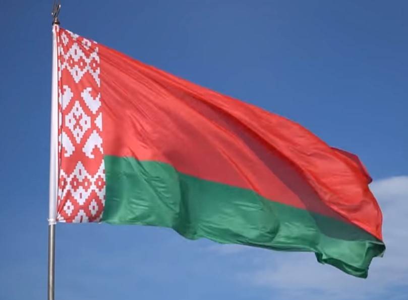 На гербе Белоруссии планируют заменить Россию на Европу, чтобы сделать более миролюбивым