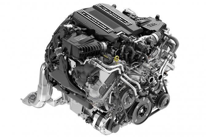 Cadillac сохранит в моторной линейке двигатель Blackwing V8