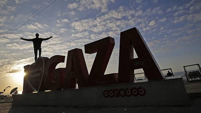 Израиль решил уступками и подарками помочь ХАМАСу прекратить террор
