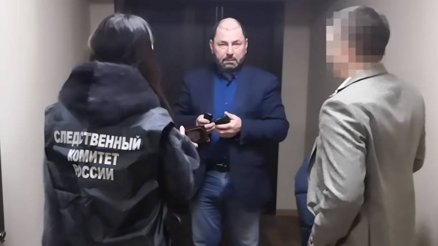 СК назвал причину задержания чиновника в Иркутской области