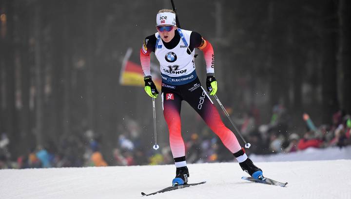 Норвежка Марте Ройселанд выиграла спринт на чемпионате мира по биатлону