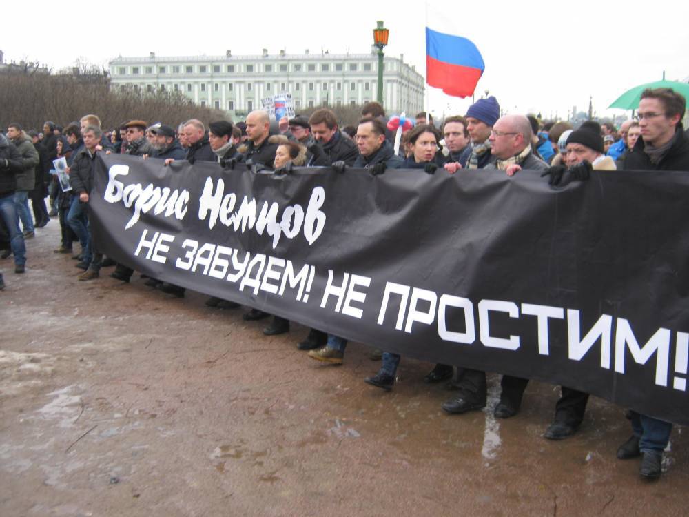 Власти Петербурга отказались согласовать шествие памяти Немцова