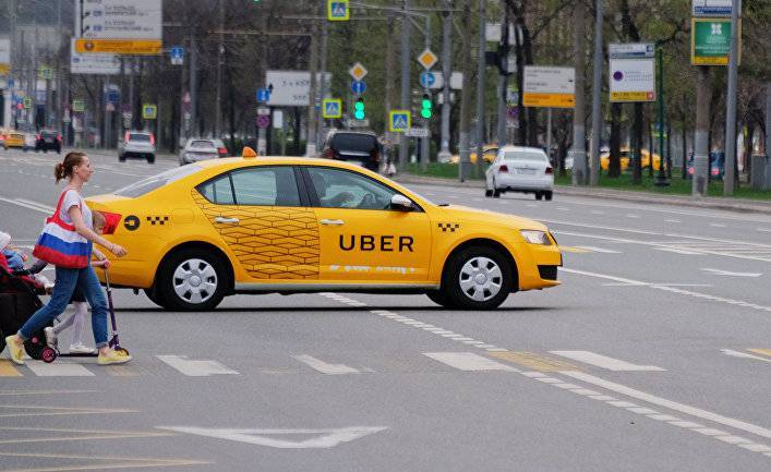 CNN (США): водителю Uber предъявили обвинение в похищении после прямой трансляции его пассажиров