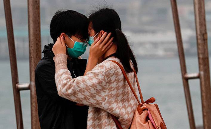 Жэньминь жибао (Китай): истории пар, которые борются с эпидемией