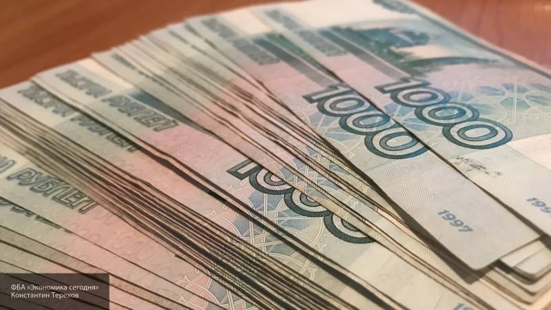 Рубль подорожал относительно доллара на 2,3% впервые с сентября 2019 года