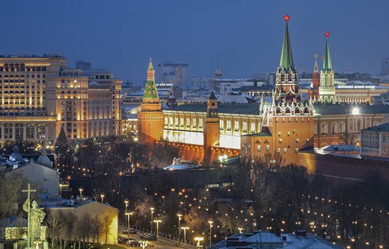 Стали известны тезисы Кремля для агитации за поправки в Конституцию