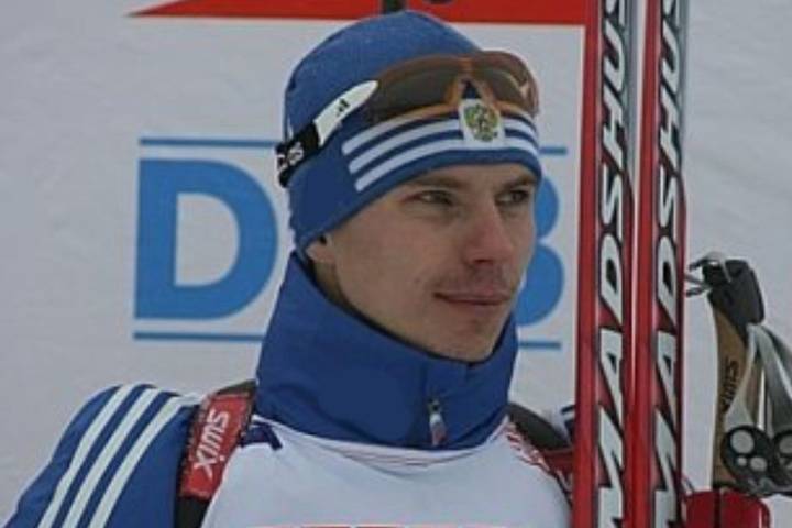 СМИ: биатлонист Устюгов лишен золота Олимпиады в Сочи из-за допинга