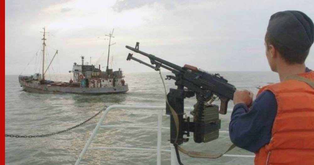 В Азовском море задержано судно с украинцами на борту