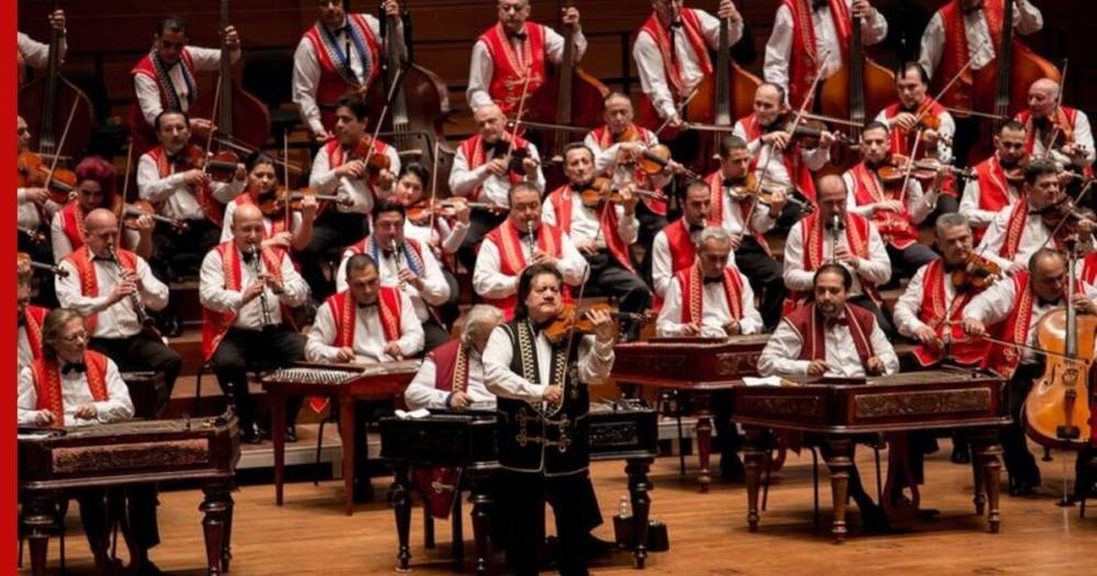 Главный цыганский оркестр мира привезёт в Москву новую программу