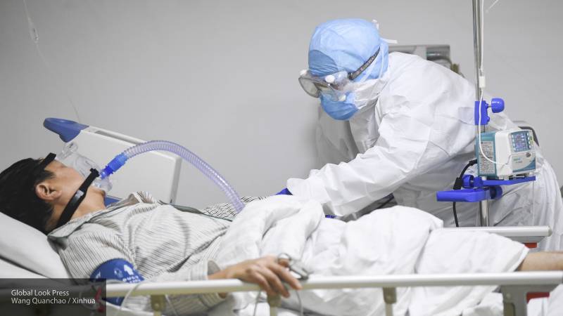 Первый случай смерти от коронавируса зафиксировали в Европе