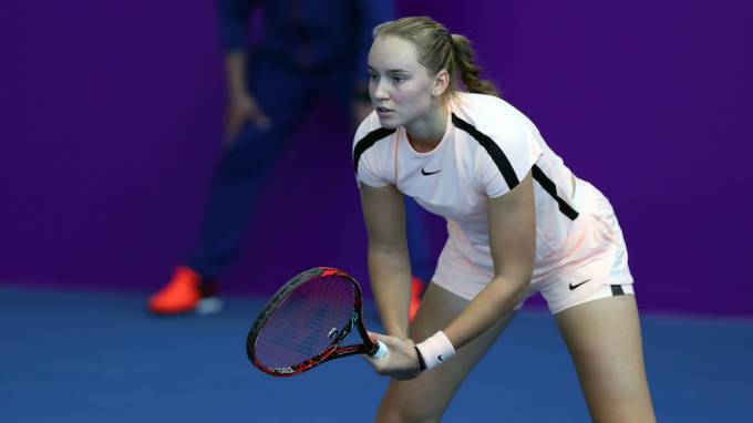 Елена Рыбакина стала первой финалисткой теннисного турнира в Петербурге
