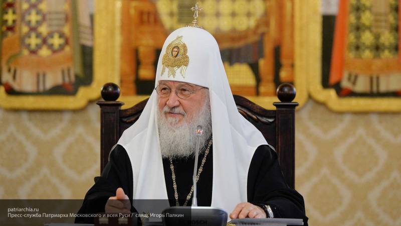 Патриарх Кирилл: создание семьи — главный идеал православной молодежи