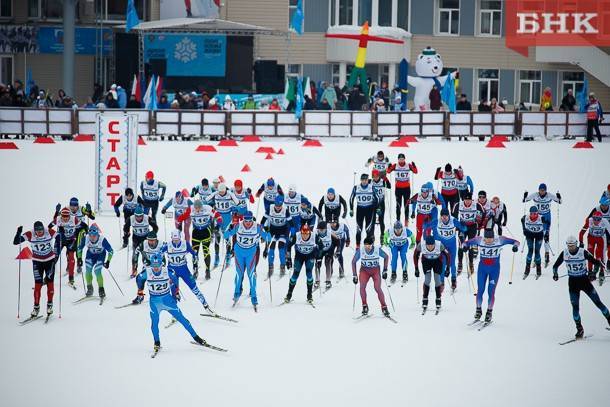 «Лыжня России» собрала под Сыктывкаром несколько сотен любителей спорта