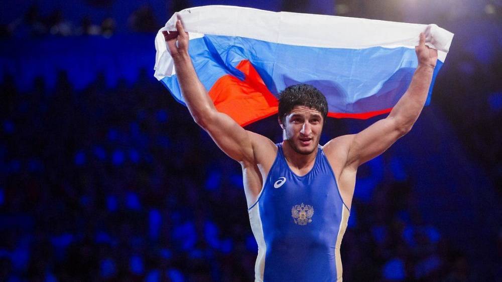 Российский борец-вольник Садулаев завоевал золото на Чемпионате Европы