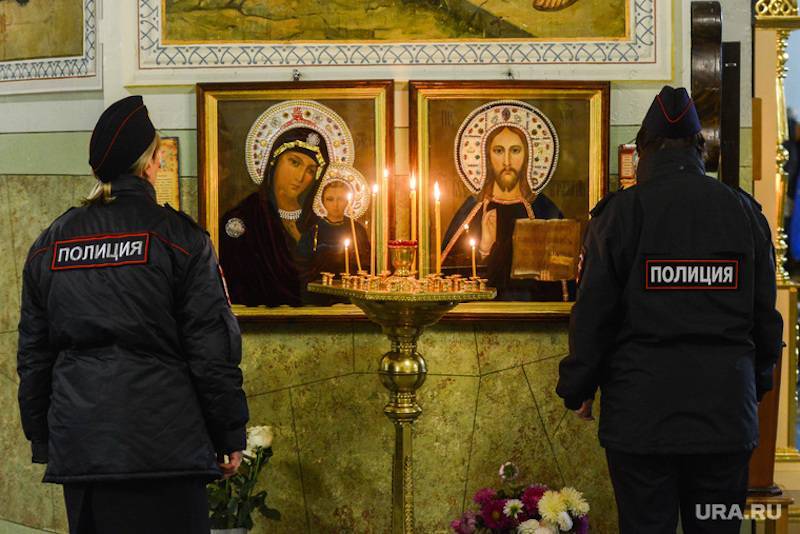 В московском храме мужчина с ножом напал на прихожан