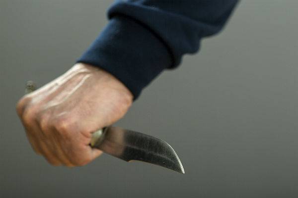 В московском храме мужчина ранил двух человек ножом