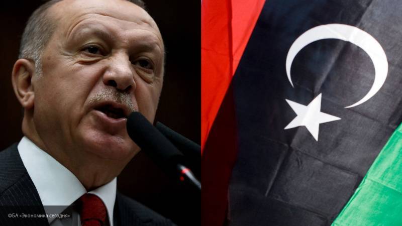 Макрон уличил Эрдогана в несоблюдении положений принятого в Берлине меморандума по Ливии