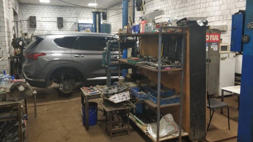 Жителю Сызрани оторвало пальцы во время ремонта машины