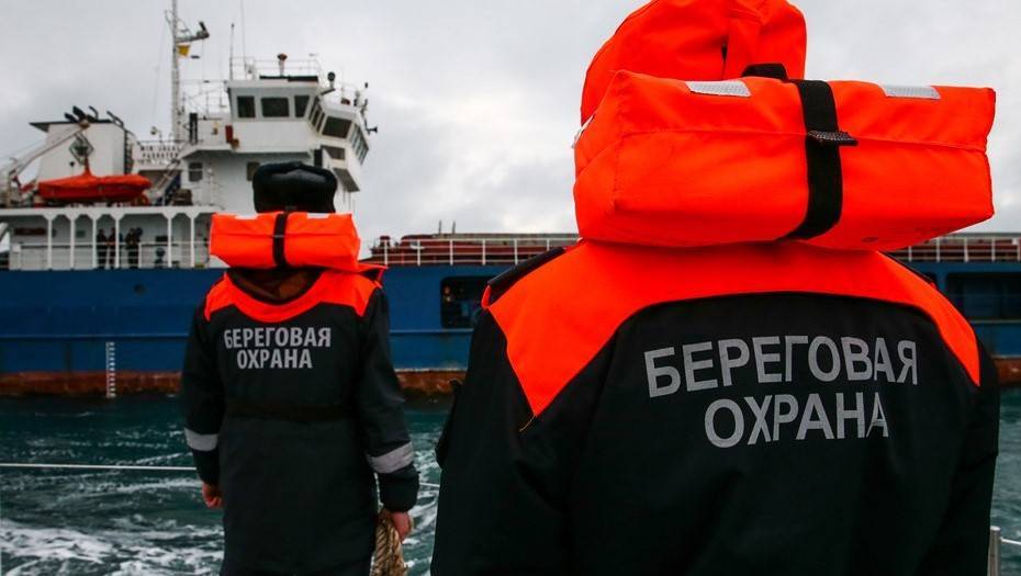 Суд арестовал украинских моряков за браконьерство в Азовском море