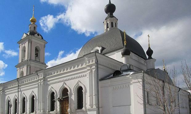 В московском храме вооруженный мужчина напал с ножом на прихожан во время службы