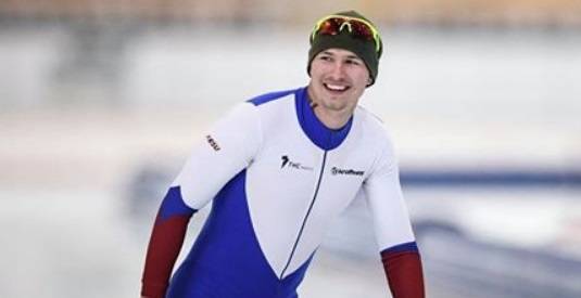 Российские конькобежцы заняли второе место в медальном зачете чемпионата мира