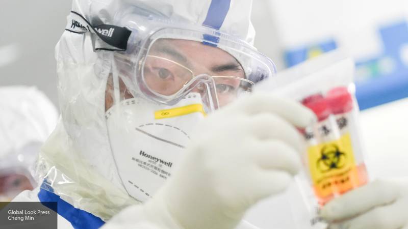 Главврач спецклиники в Китае заявил о спаде количества заболеваний коронавирусом COVID-19
