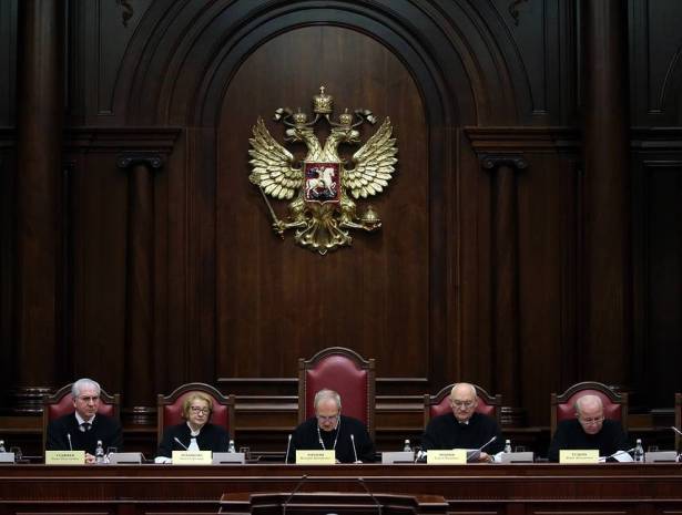 Россия должна возмещать вред, причиненный СССР другим странам – судья КС РФ