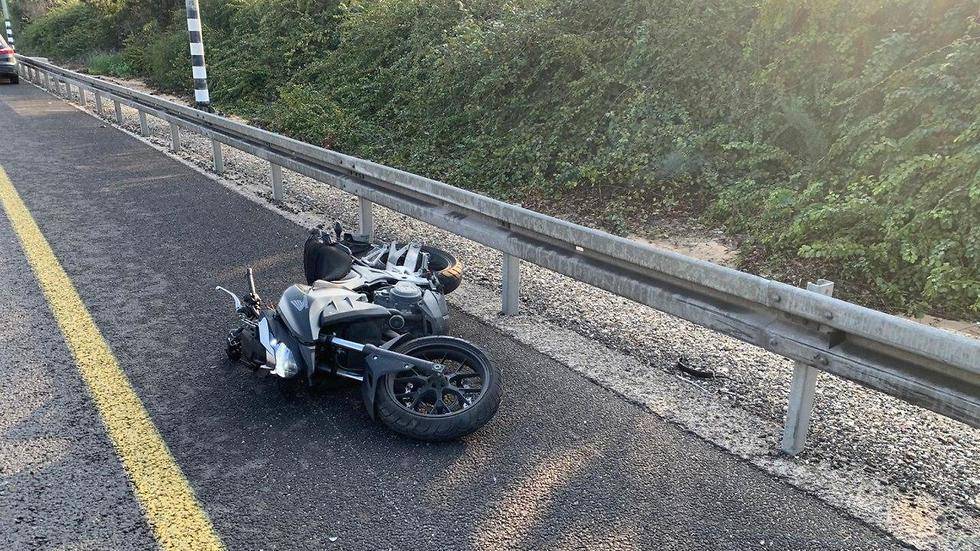Смертельная авария возле Реховота: мотоциклист сбит проезжавшей машиной