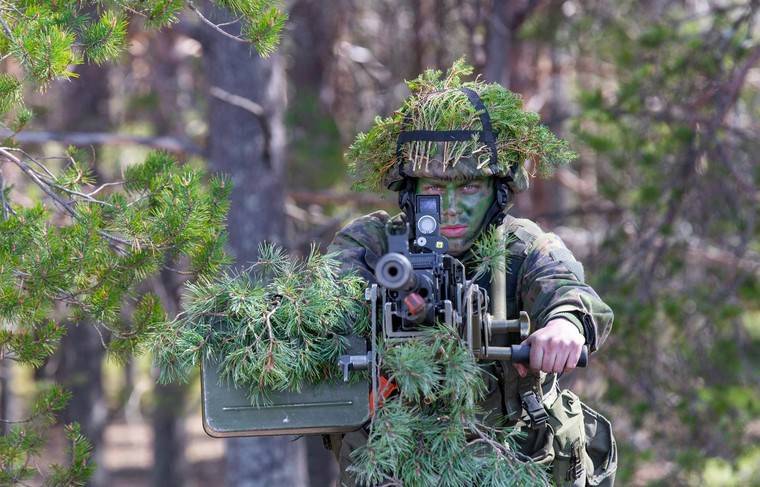 В Финляндии могут ввести военный призыв для женщин