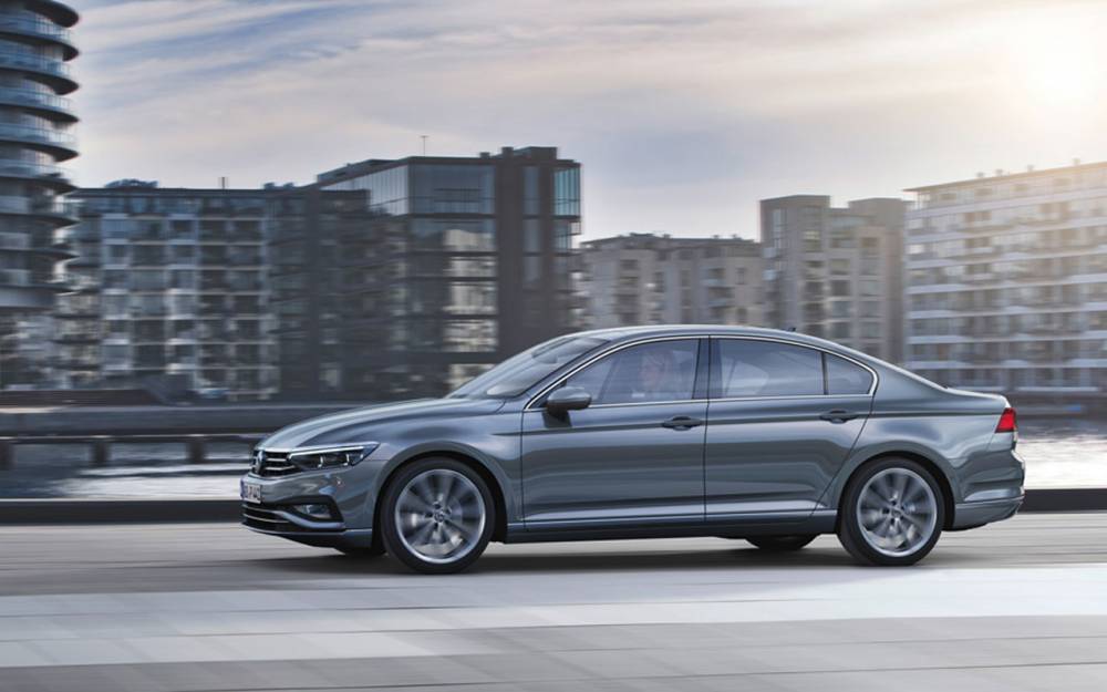 Volkswagen озвучил цены на обновленный Passat — журнал За рулем