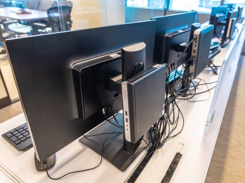 Представители ВШЭ подтвердили кражу пяти компьютеров из здания на Покровке
