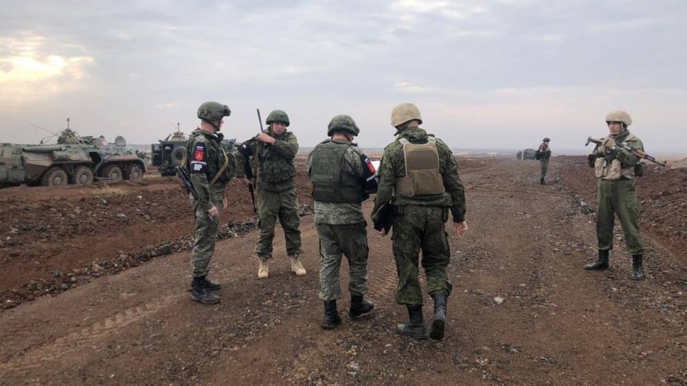 Турецкие и российские военные возобновили патрулирование на севере Сирии