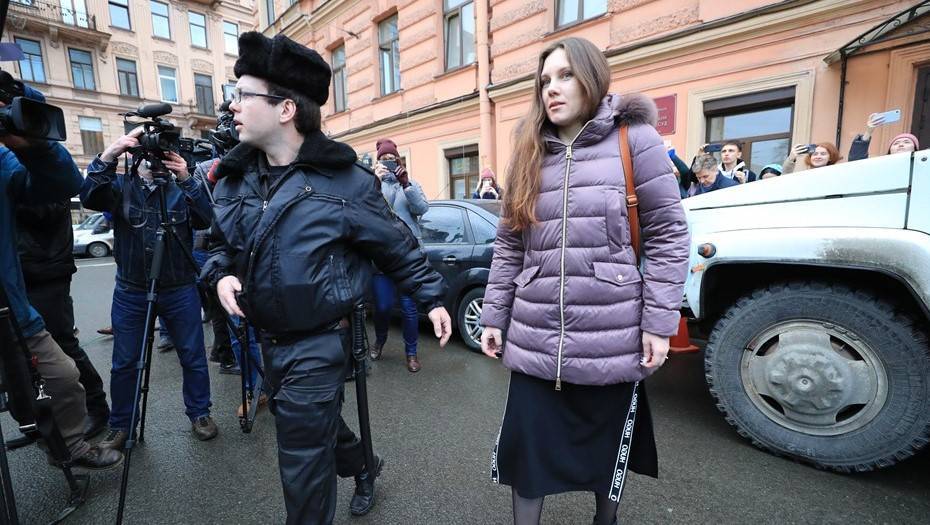 Петербурженке Алле Ильиной грозит штраф за побег из-под карантина
