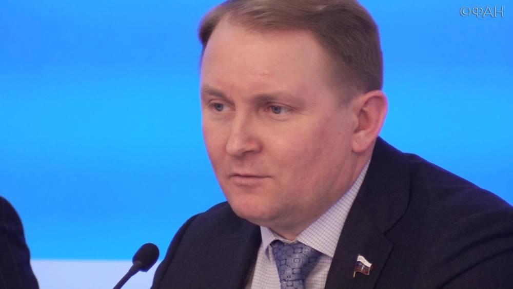 Депутат ГД Шерин призвал привлечь к ответственности СМИ за публикацию фейков