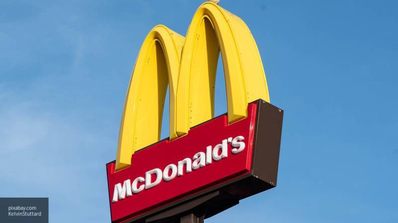 McDonald’s открыл первый ресторан, который будет готовить лишь для курьерской доставки