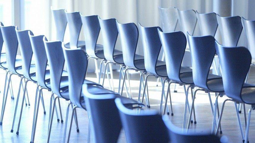 Итальянские стулья для псковской музыкальной школы заинтересовали ФАС | Новости | Пятый канал