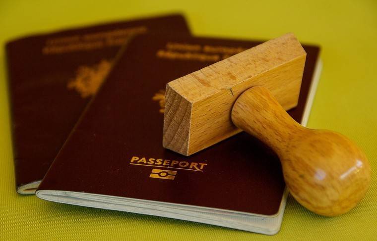 Внутренние паспорта украинцев в России будут действительны и после 1 марта