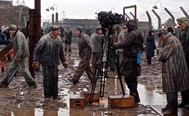 Бекмамбетов пригласил казанцев на съемки фильма о Михаиле Девятаеве
