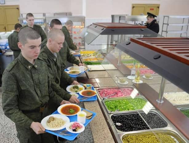 В российской армии «пожелания военнослужащего учитываются при организации питания»